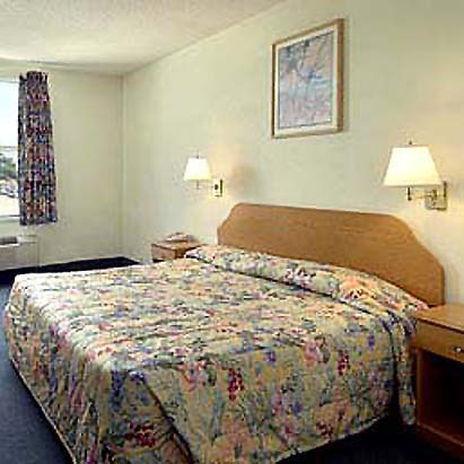 Travel Inn Winter Haven Rom bilde